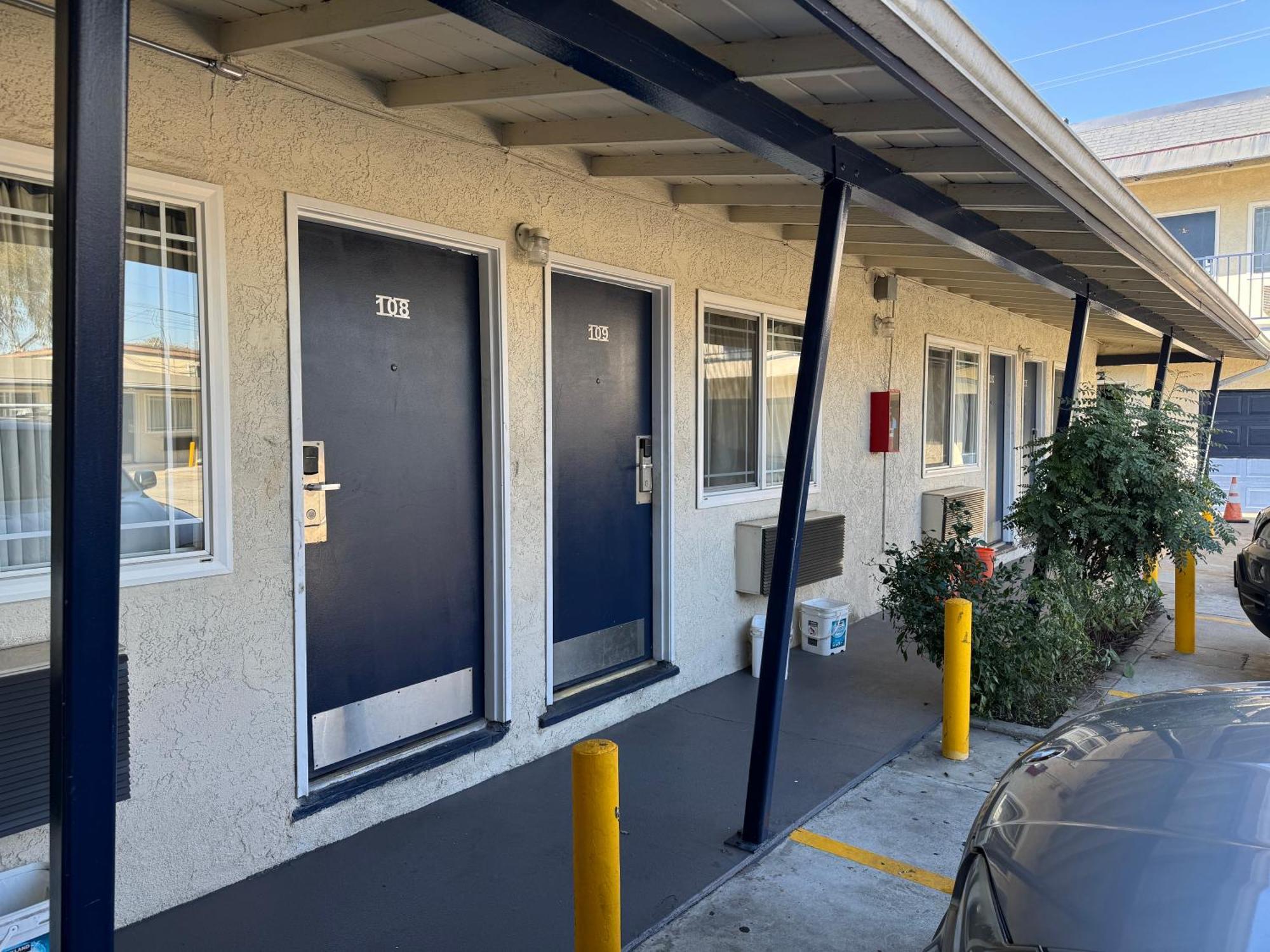 Hiland Motel Long Beach Esterno foto