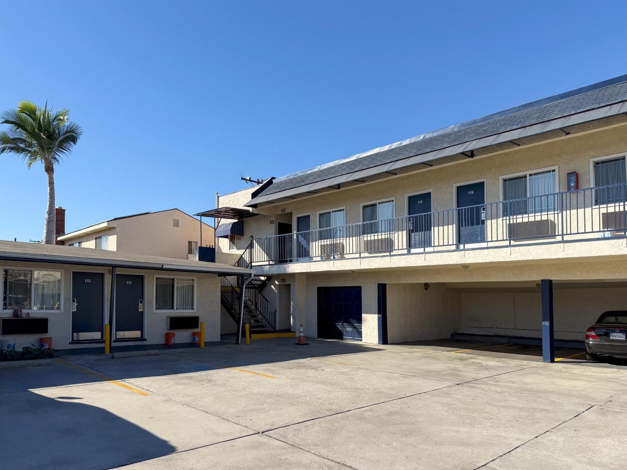 Hiland Motel Long Beach Esterno foto